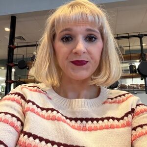 Meet your Posher, Candace